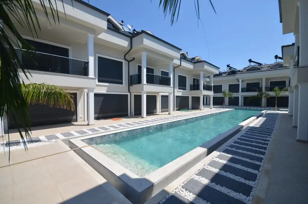 Изображение Новая квартира 4+1 в уникальном комплексе в Фетхие в 10 минутах от пляжа